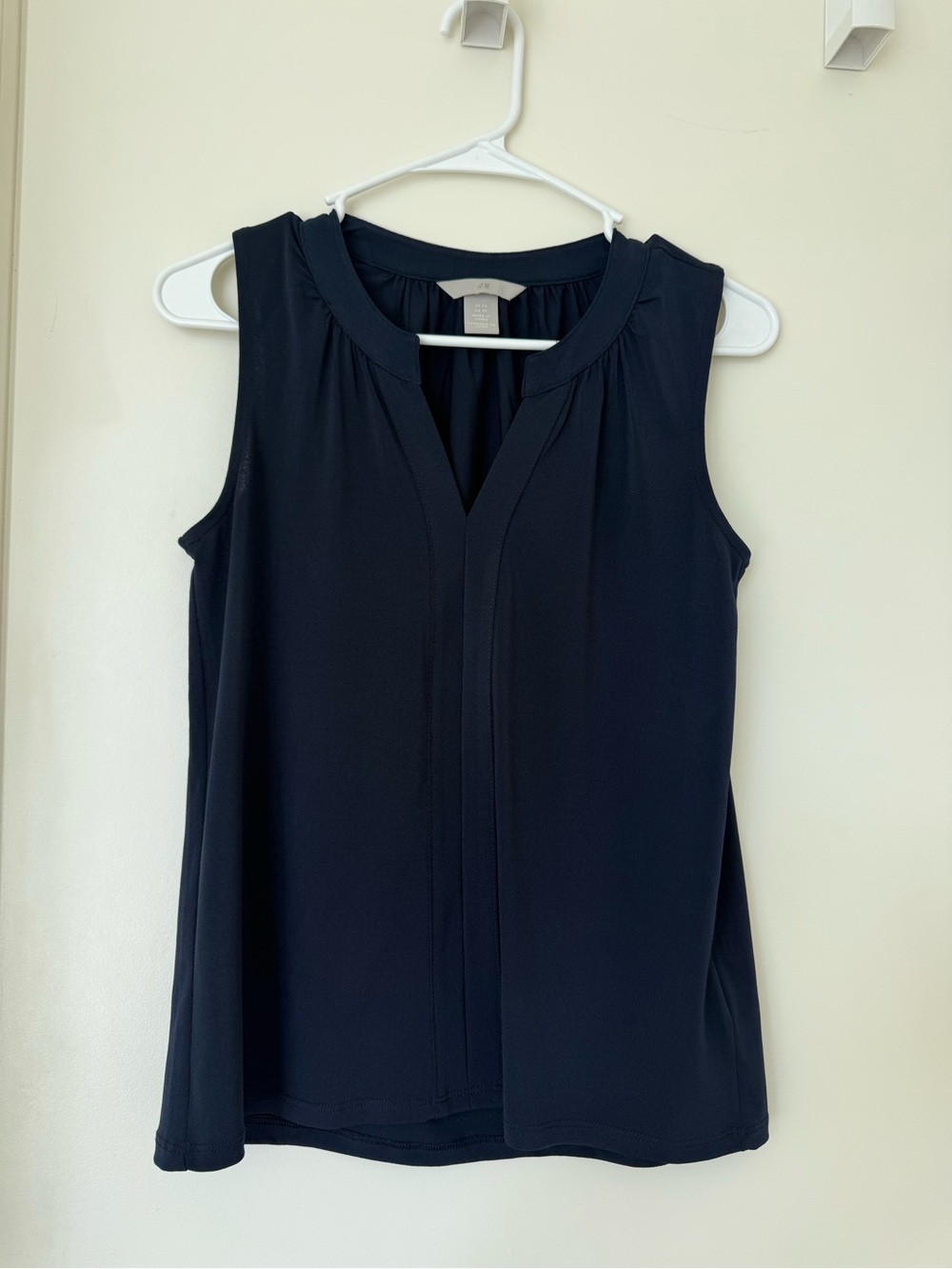 H&M Sleeveless Navy V-Neck Tank